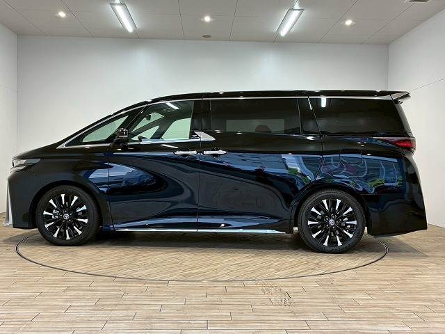 トヨタ ヴェルファイアハイブリッドの画像15