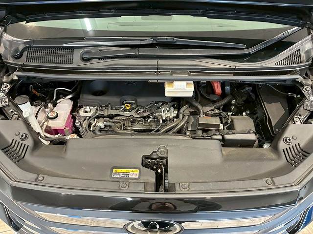 トヨタ ヴェルファイアハイブリッドの画像20