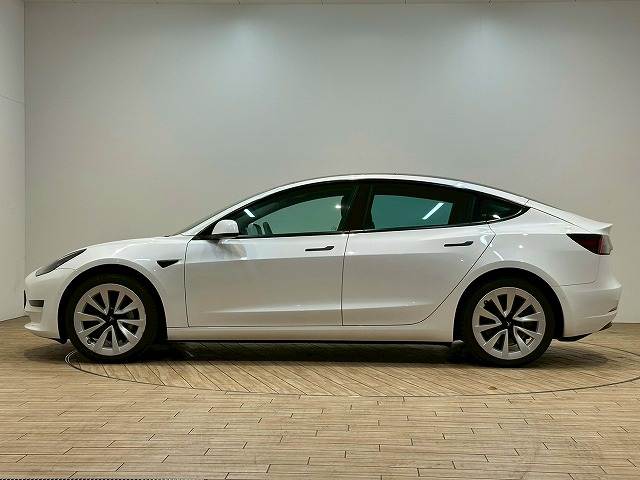 テスラ Model 3の画像15