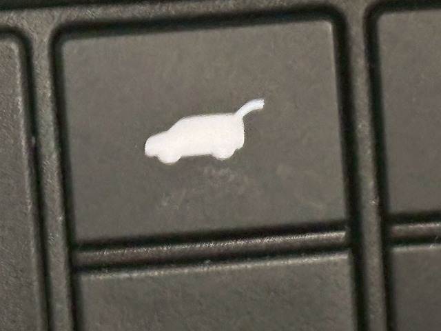 ホンダ ヴェゼルハイブリッドの画像6