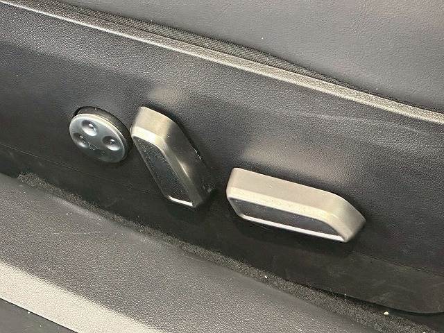 テスラ&nbsp;Model 3の画像8