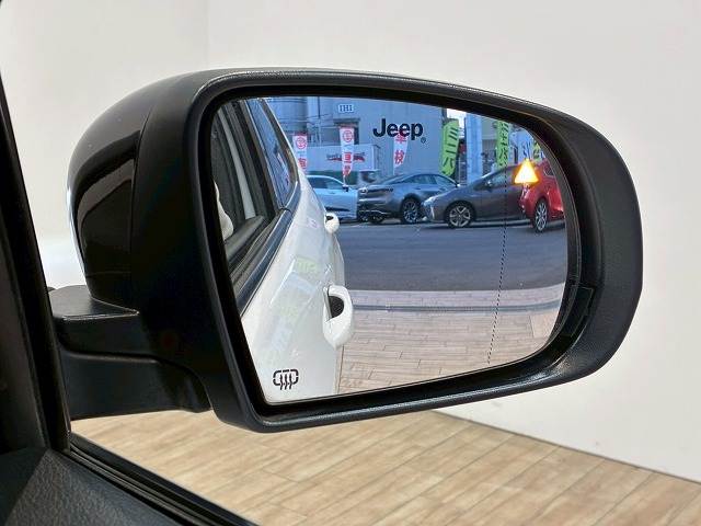 クライスラー&nbsp;JEEP COMPASSの画像8