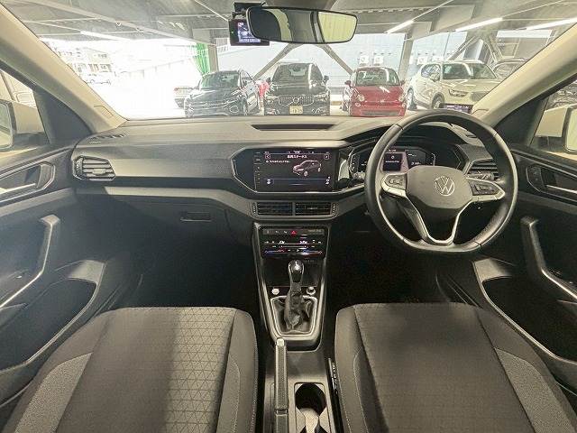 T-CrossTSI Active セーフティパッケージ 内装他