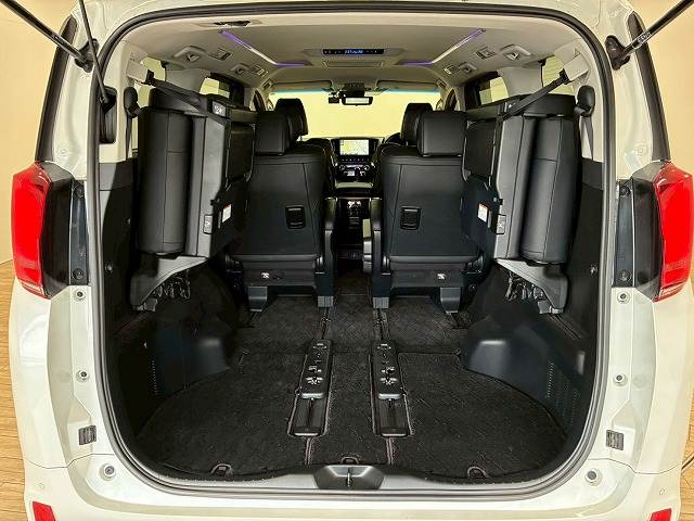 トヨタ&nbsp;アルファードの画像11