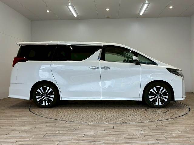 トヨタ&nbsp;アルファードの画像14