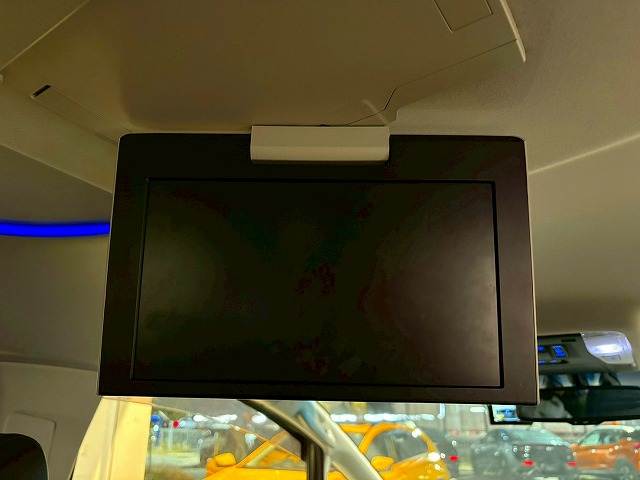 トヨタ アルファードハイブリッドの画像5