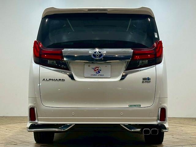 トヨタ アルファードハイブリッドの画像13