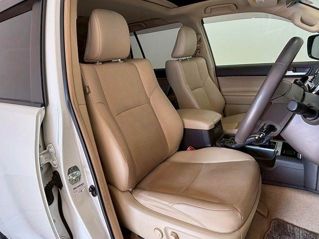 トヨタ ランドクルーザープラドの画像9