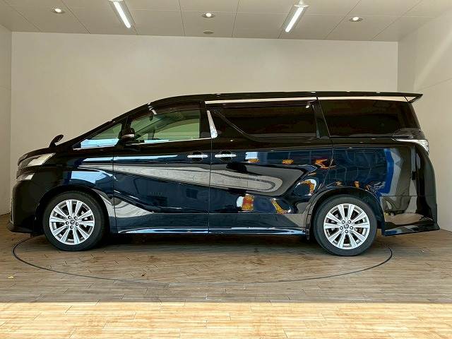 トヨタ&nbsp;ヴェルファイアの画像15