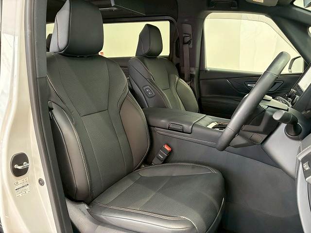 トヨタ&nbsp;アルファードの画像9