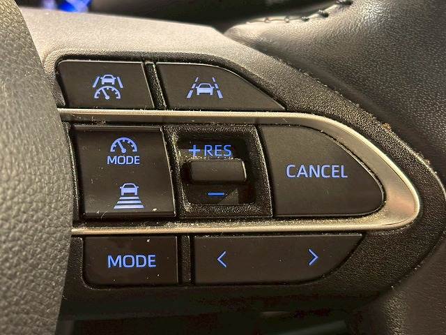 トヨタ&nbsp;ヴォクシーハイブリッドの画像6