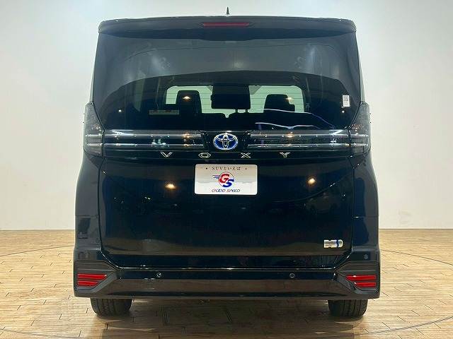 トヨタ&nbsp;ヴォクシーハイブリッドの画像13