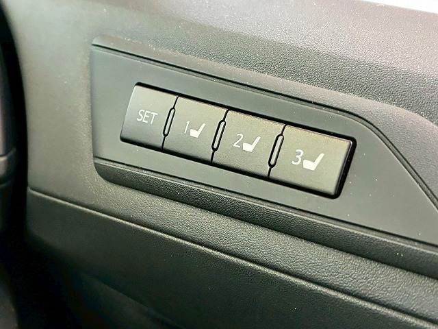 トヨタ&nbsp;アルファードハイブリッドの画像7