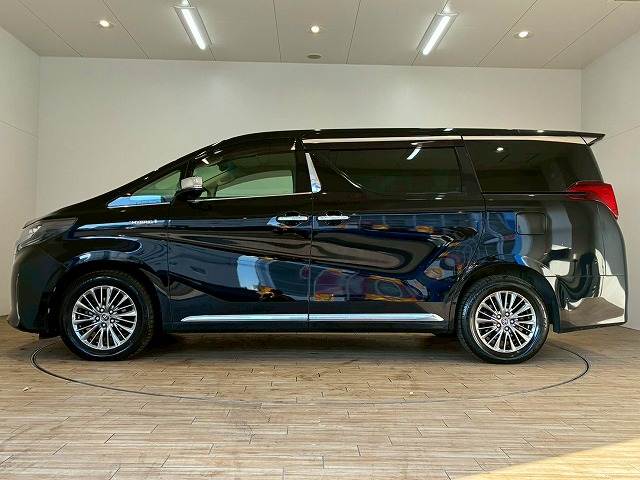 トヨタ&nbsp;アルファードハイブリッドの画像15