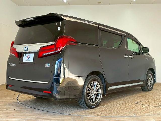 トヨタ&nbsp;アルファードハイブリッドの画像16