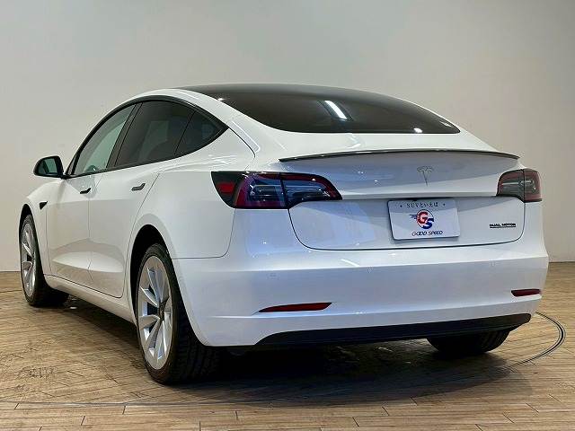 テスラ&nbsp;Model 3の画像14