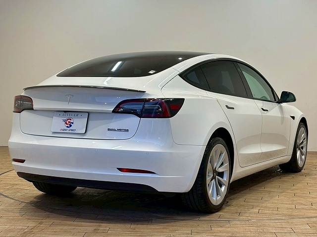 テスラ&nbsp;Model 3の画像15