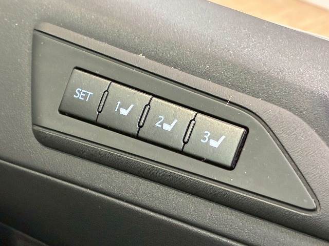 トヨタ&nbsp;アルファードハイブリッドの画像8