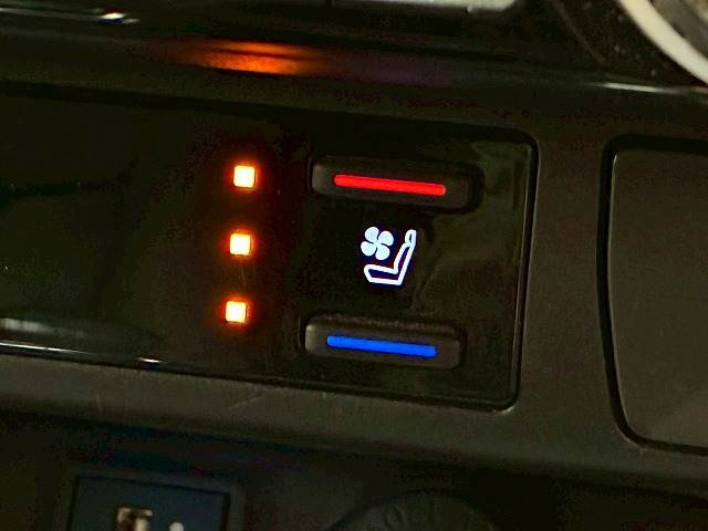 トヨタ&nbsp;RAV4の画像8