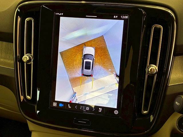 ボルボ&nbsp;XC40の画像4