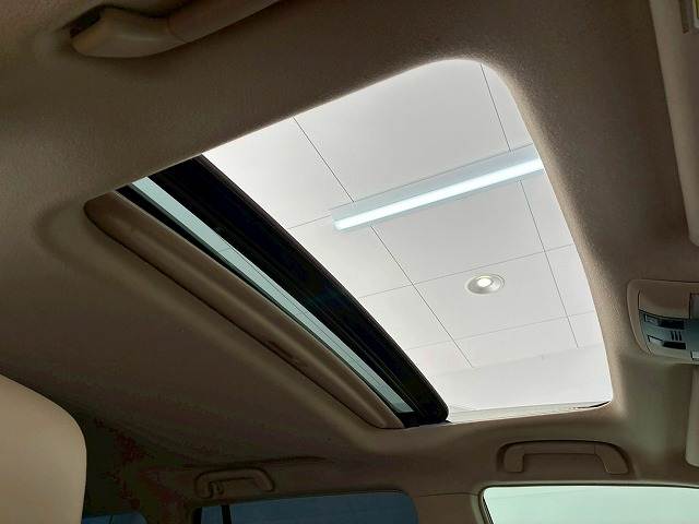 ランドクルーザープラドTX“Lパッケージ” 内装他