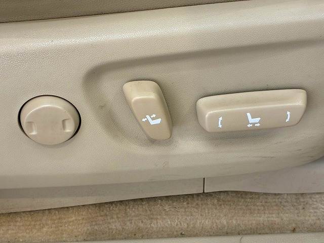 トヨタ ランドクルーザープラドの画像7