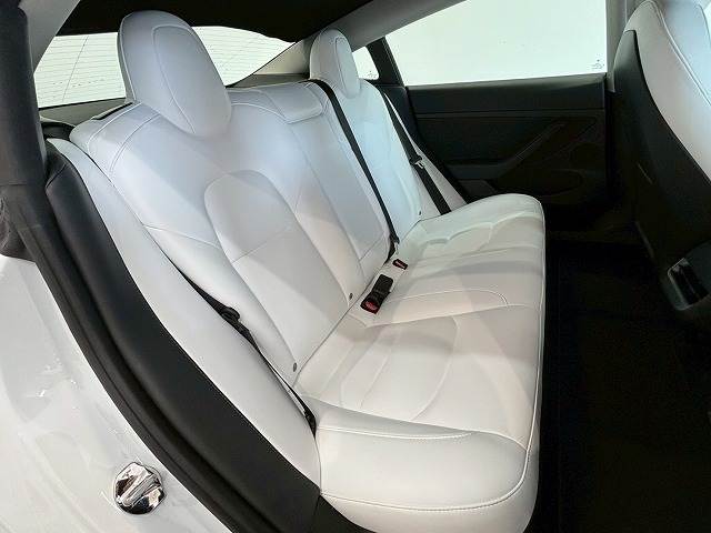 テスラ&nbsp;Model 3の画像10