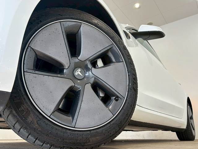 テスラ&nbsp;Model 3の画像18