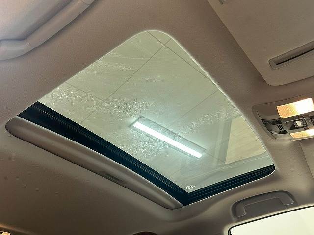 ランドクルーザープラドTX“Lパッケージ・70th ANNIVERSARY LIMITED” 内装他