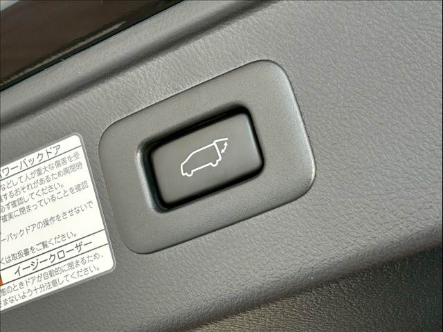 トヨタ&nbsp;ヴェルファイアの画像8