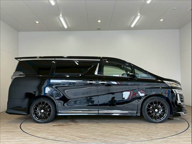 トヨタ&nbsp;ヴェルファイアの画像14