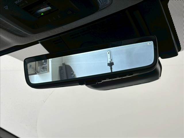 プリウスZ 内装他