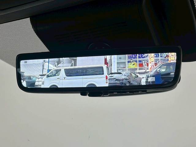 トヨタ アルファードの画像7