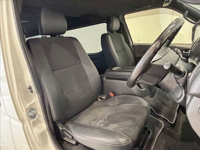 トヨタ ハイエースバンロングボディの画像9