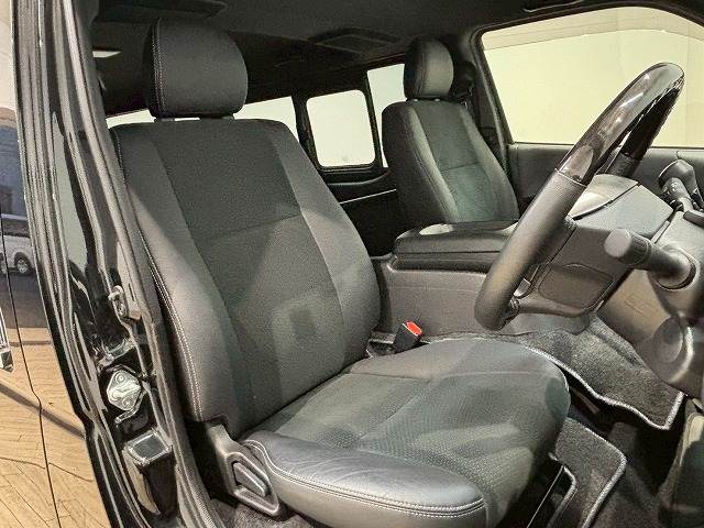 トヨタ ハイエースバンロングボディの画像9