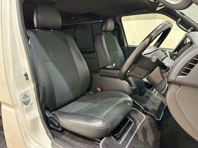 トヨタ ハイエースバンロングボディの画像9