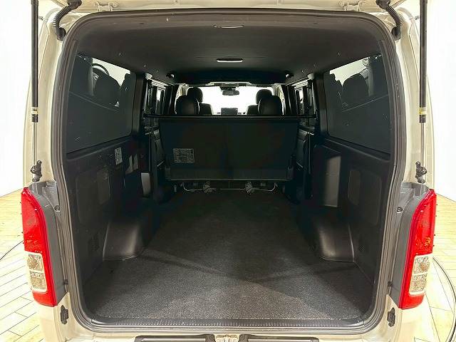 トヨタ ハイエースバンロングボディの画像11
