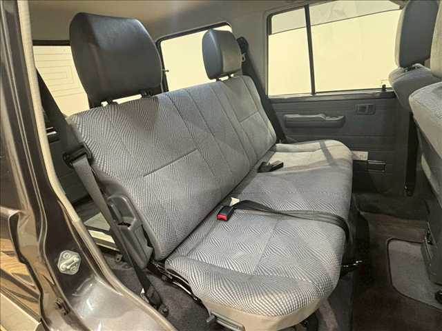 トヨタ ランドクルーザー70系の画像10