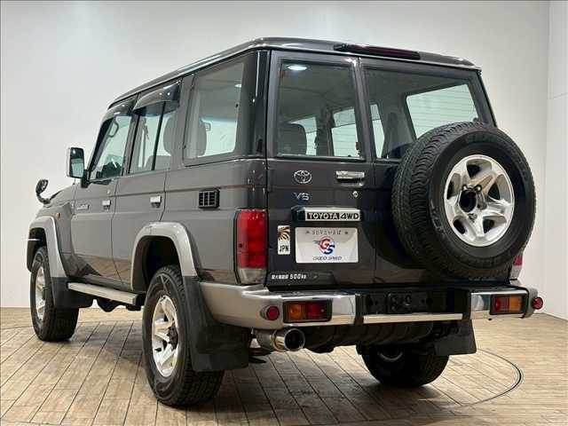 トヨタ ランドクルーザー70系の画像17