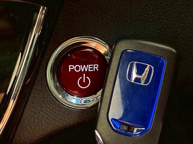 ホンダ ヴェゼルハイブリッドの画像8