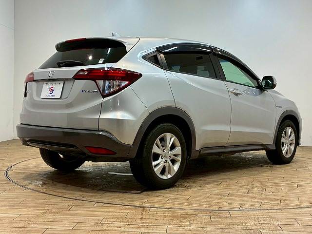 ホンダ ヴェゼルハイブリッドの画像16