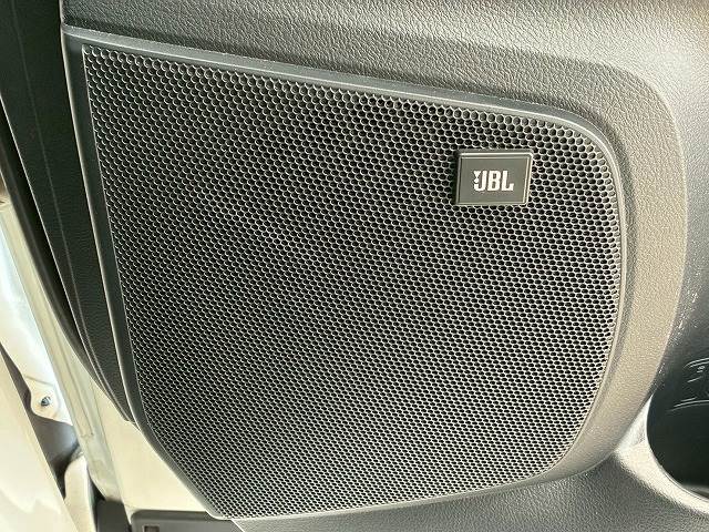 トヨタ アルファードの画像5