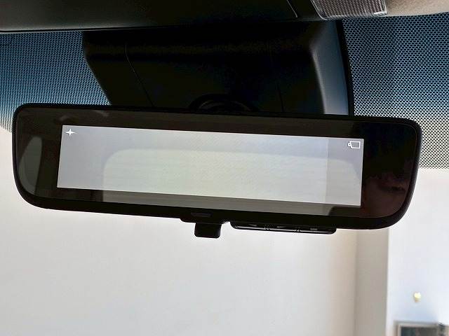 トヨタ アルファードの画像6