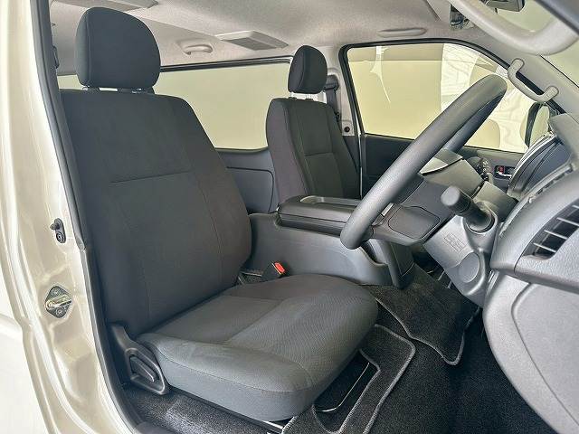 トヨタ&nbsp;ハイエースバンロングボディの画像9