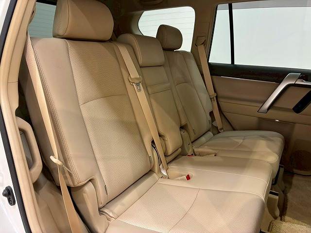 トヨタ&nbsp;ランドクルーザープラドの画像10