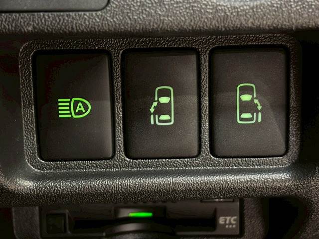 ハイエースバンロングボディスーパーGL ダークプライム2 内装他