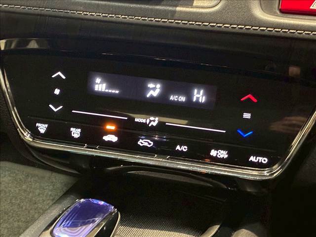 ホンダ&nbsp;ヴェゼルハイブリッドの画像8