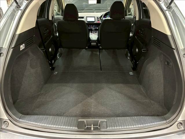 ホンダ&nbsp;ヴェゼルハイブリッドの画像11