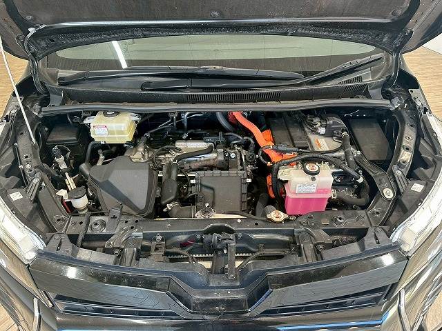 トヨタ&nbsp;ヴォクシーハイブリッドの画像20