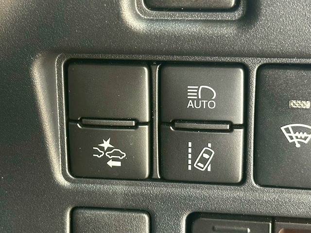 トヨタ&nbsp;ヴォクシーの画像7